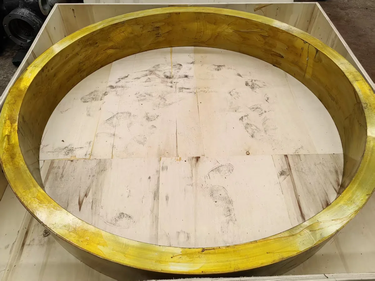 Large MTW215 grinding ring engineering case